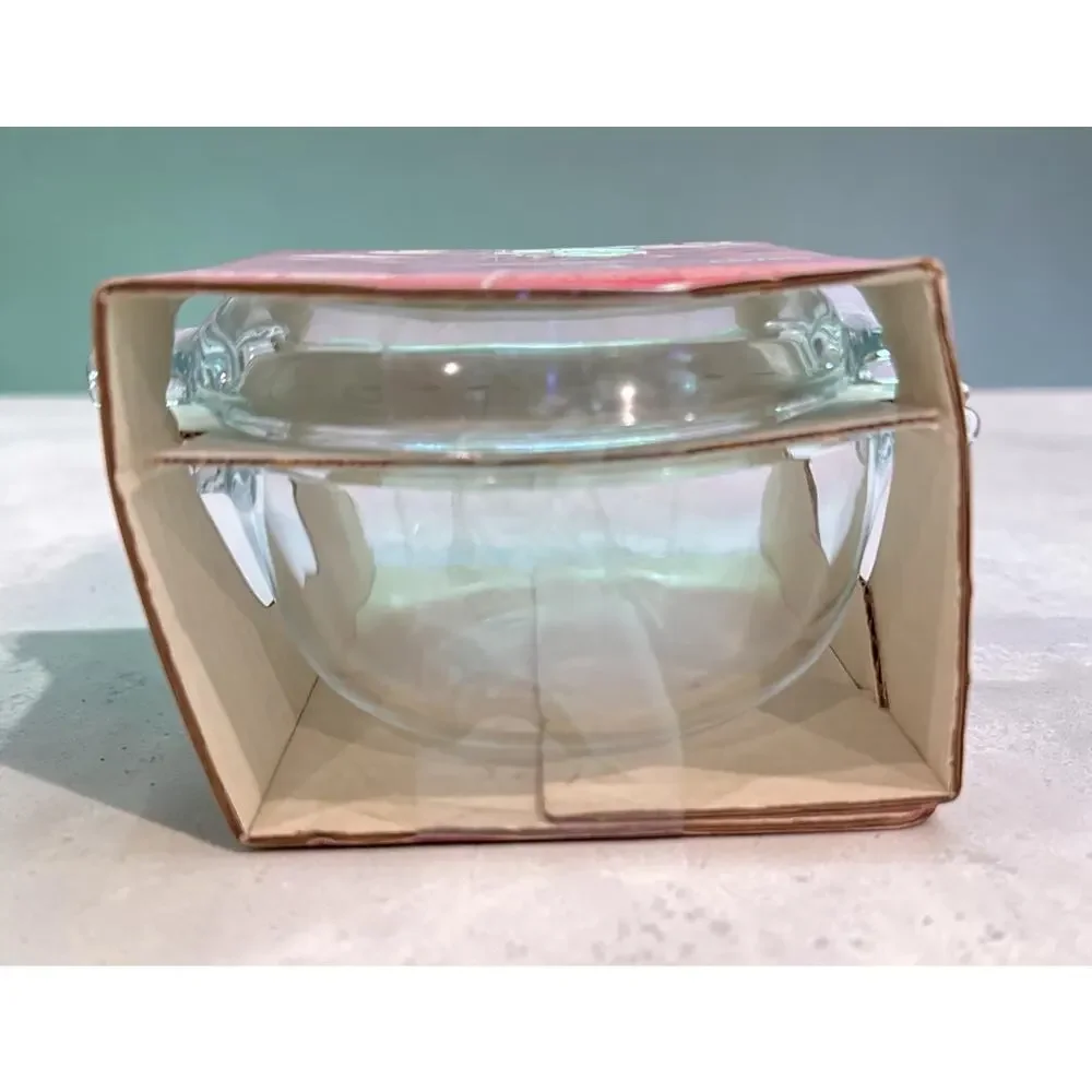NOS Vintage Pyrex Servables 20 Oz Covered Casserole Dish Glass w/ Box 681-M